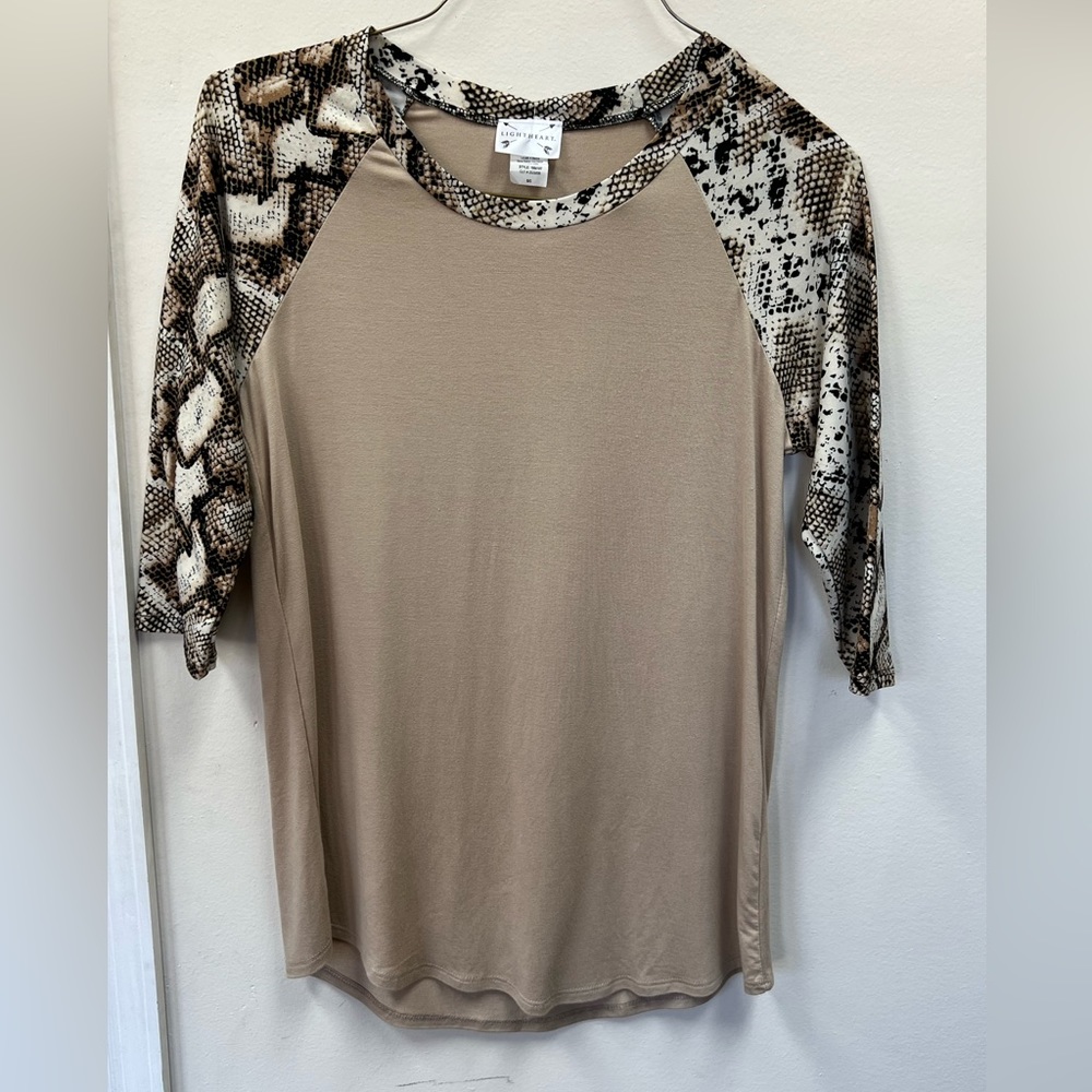 Boutique oversized shirt